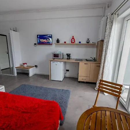 Ranya Apartament Апартаменты Нэводари