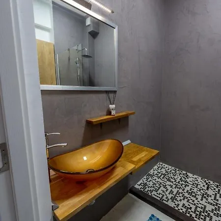 Апартаменты Ranya Apartament *